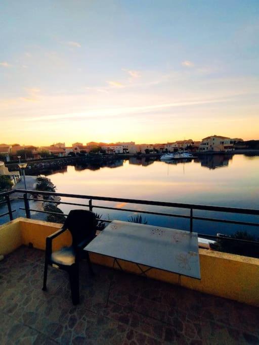 Appartement Coup De Coeur Les Pieds Dans L'Eau Ле Баркарес Экстерьер фото
